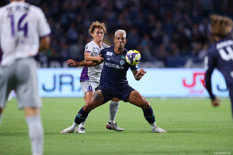 Avispa Fukuoka vs Sanfrecce Hiroshima - Đòi nợ thành công